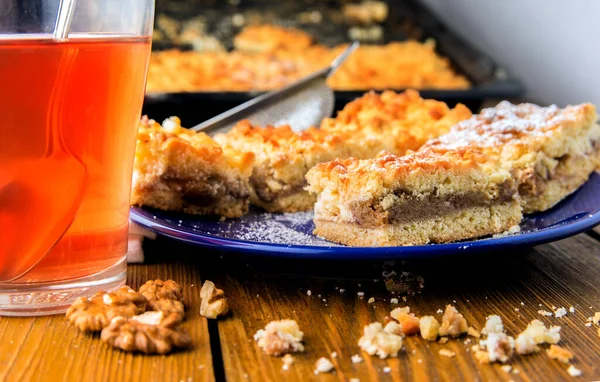 Traditional Walnut Cake Tea Wood Table — Stock Photo, Image