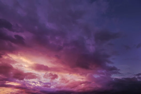 Dramatic Dark Cloudy Stormy Sky Evening — Stock Photo, Image