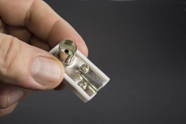 Siyah kablosuz TV bağlantısı