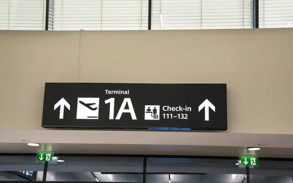 Navigation Sign Airport Train Station — Stock Photo, Image