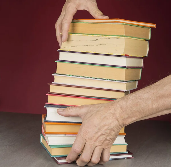 Pilha Livros Coloridos Conceito Educação Entretenimento — Fotografia de Stock