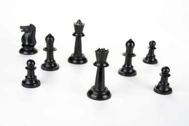 Satranç parçaları. Rekabetin sembolü