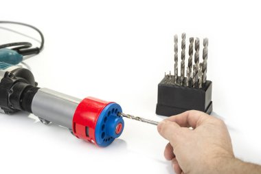 Bir matkap makinesinde ev kullanımı için hobi matkap keskinleştirici
