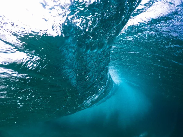 Вид на подводные волны — стоковое фото