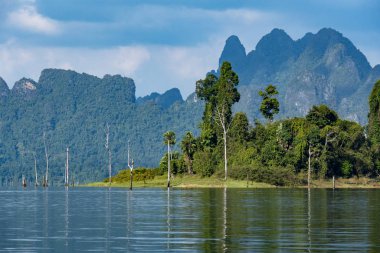 Göl khao sok Milli Parkı