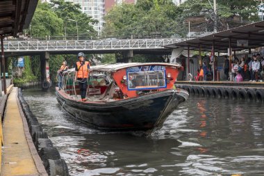 Su toplu ulaşım sürat teknesi gitmek için alternatif seyahat, bangkok Tayland 11.01.2018