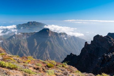 Mirador Roque de los Muchachos, popüler turistik ilgi merkezi - La palma