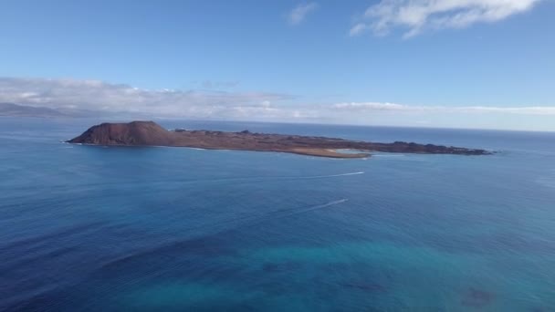 Widok na wyspę Lobos, fuerteventura — Wideo stockowe