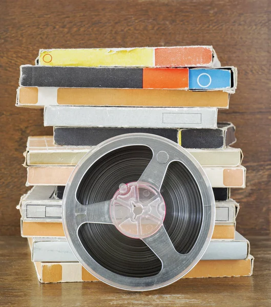 Cintas de audio magnéticas vintage, tipo carrete a carrete — Foto de Stock