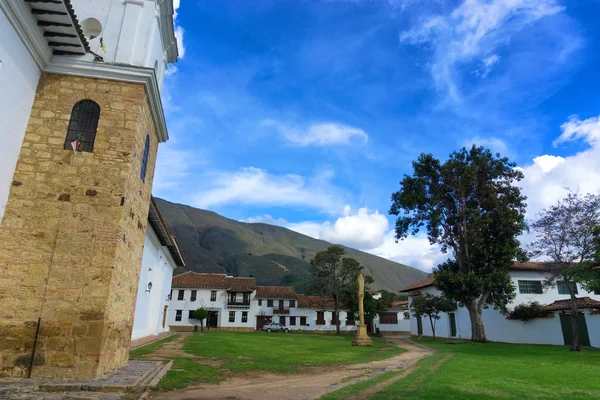 Church and Park — Stock Photo, Image