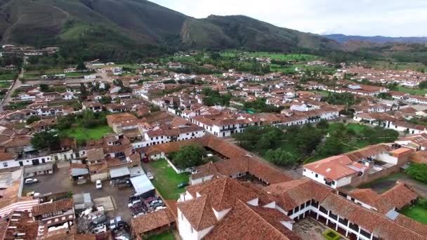 Chiesa di Villa de Leyva e Plaza — Video Stock