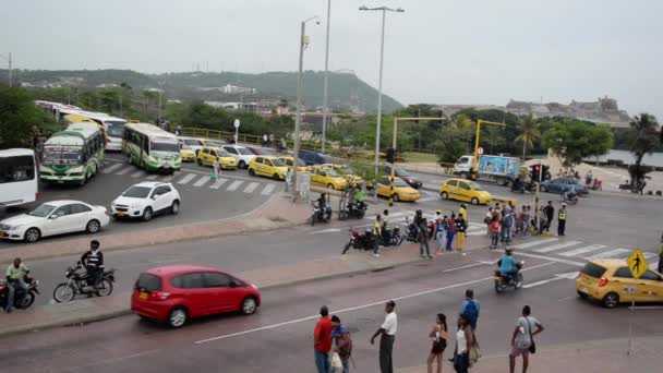 Busy Street Corner en Cartagena — Vídeo de stock