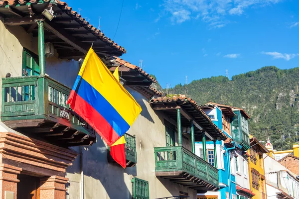 Bandeira colombiana em Bogotá, Colômbia — Fotografia de Stock