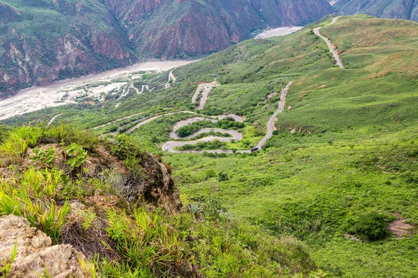 Switchback Road in Chicamocha Canyon — Stock Photo, Image