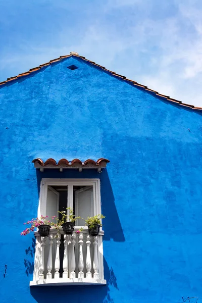 Arquitetura Colonial Azul — Fotografia de Stock