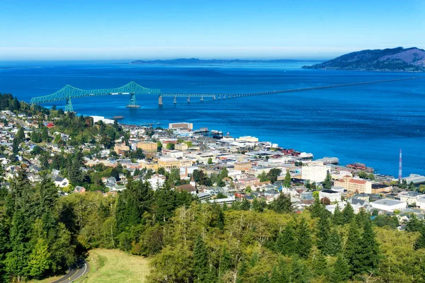 Uitzicht op de stad van Astoria (Oregon) — Stockfoto