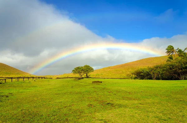 Easter Island Rainbow — Stock Photo, Image