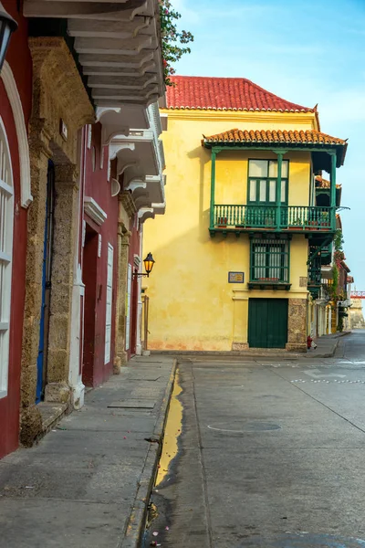 Hermosa calle Colonial en Cartagena — Foto de Stock