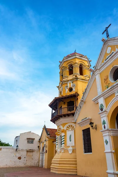 Церква Санта-Барбара в Mompox, Колумбія — стокове фото