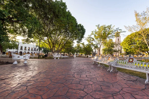 Main Plaza in Valladolid, Mexico — Stockfoto