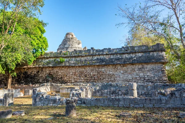 El observatorio de Chichén Itzá — Foto de Stock