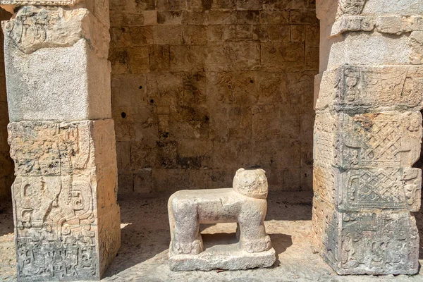 Escultura em Chichen Itza — Fotografia de Stock