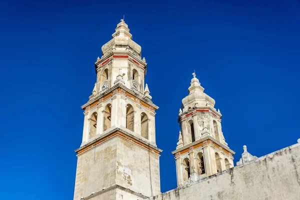 Spires Cattedrale Campeche — Foto Stock