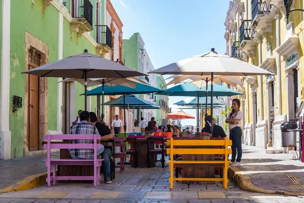 Jantar ao ar livre em Campeche, México — Fotografia de Stock