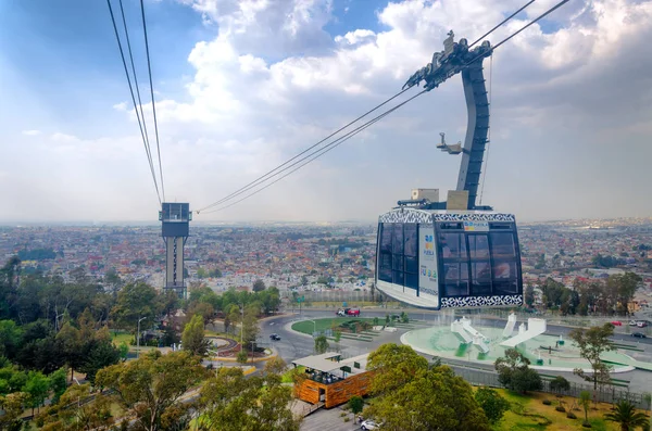 Teleferik ve Puebla şehir görünümü — Stok fotoğraf