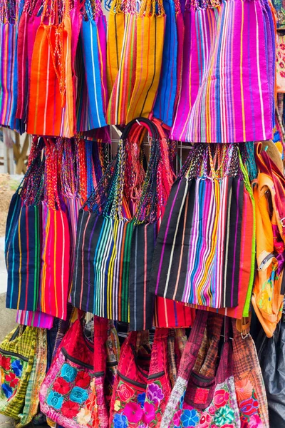 Bolsas tradicionales coloridas —  Fotos de Stock