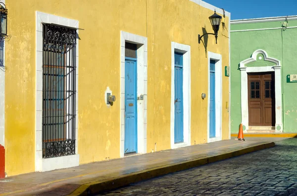 Kleurrijke hoek in Campeche — Stockfoto