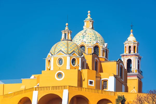 Yellow Church and Domes — Stock Photo, Image