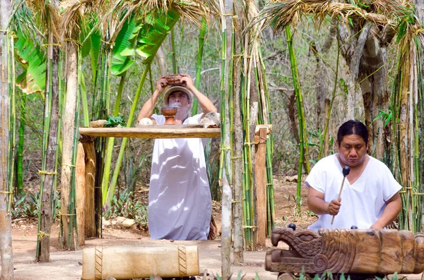 Maya ceremonie in Uxmal — Stockfoto