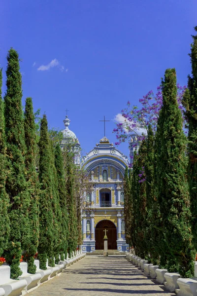 Παλιά εκκλησία στην Ocotlan de Μοράλες — Φωτογραφία Αρχείου