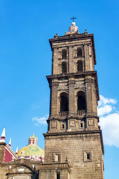 Une partie de la cathédrale de Puebla — Photo