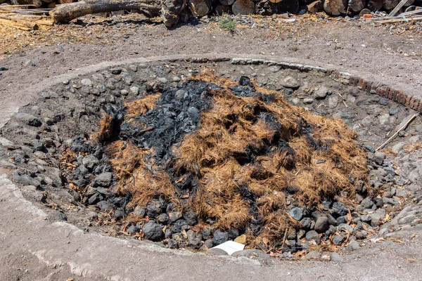 Pit used in Mezcal Production — Stock Photo, Image