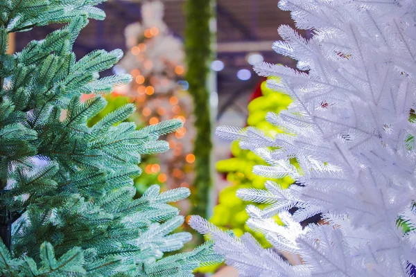 Boże Narodzenie tła. Sztuczne drzewa. Nowy rok — Zdjęcie stockowe