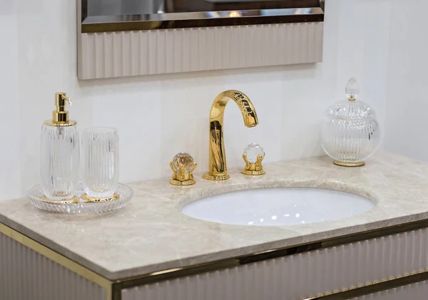 Beautiful Washbasin Gold Tap Fittings Marble Sink Led Mirror Gold — Stock Photo, Image
