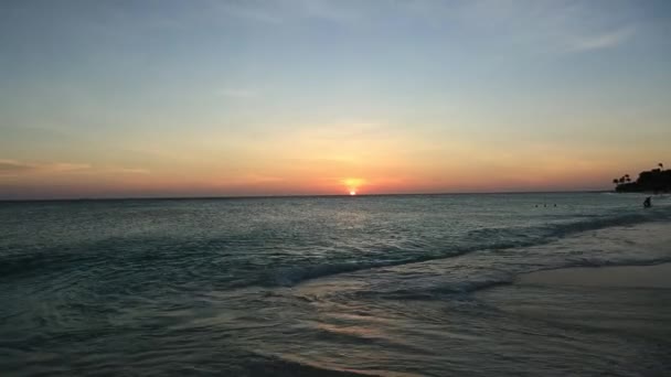 Utrolig Solnedgang Eagle Beach Aruba Island Karibien Vakker Naturbakgrunn – stockvideo