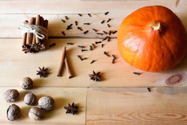 Sonbahar natürmort ile kabak, elma ahşap tablo