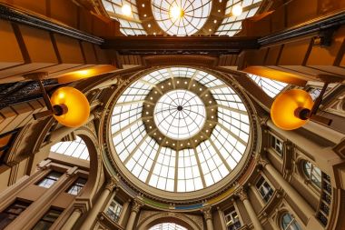 Lahey alışveriş merkezi ceining