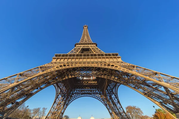 Torre Eiffel amanecer — Foto de Stock