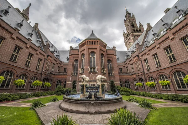 peace palace building