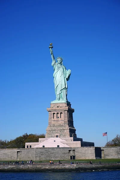 自由ニューヨーク マンハッタンの像 — ストック写真