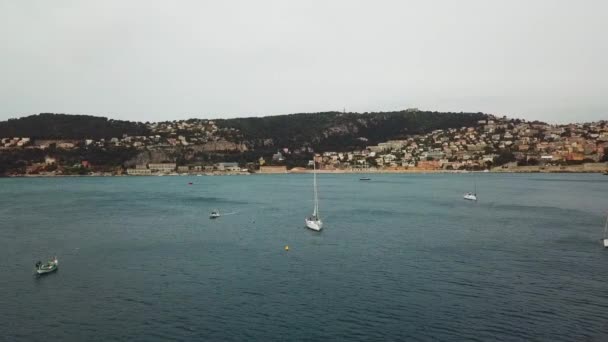 Vista aérea. Regata de yates en el Golfo yates de lujo Francia . — Vídeos de Stock