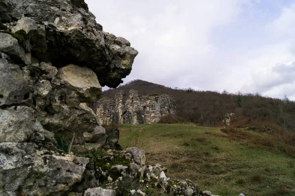 Rovine Dell Antica Chiesa Cristiana Tempio Bzyb Abcasia — Foto Stock