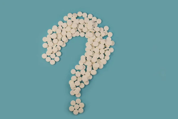 Weiße Tabletten Form Eines Fragezeichens Gelegt Ein Fragezeichen Mit Medizinischer — Stockfoto