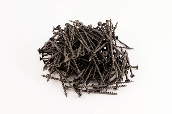 Vida ile ahşap, çalışmaları için yığılmış bir grup beyaz bir arka plan üzerinde.