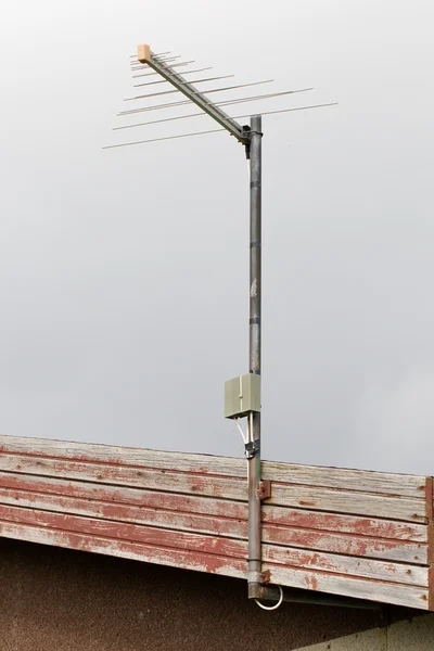 Antena de rádio / televisão — Fotografia de Stock