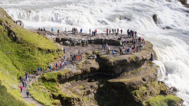İzlanda - 26 Temmuz 2016: İzlanda şelale Gullfoss
